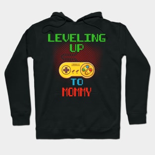 Promoted To Mommy T-Shirt Unlocked Gamer Leveling Up Hoodie